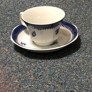 77 pieces Wedgwood china - Springfield Pattern, Georgetown Collection